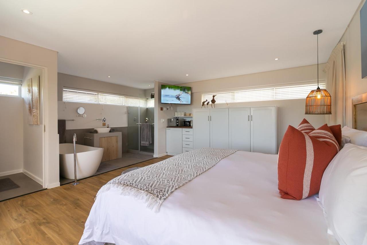 In Toto Retreat - Garden Route Hotel Sedgefield Exterior photo